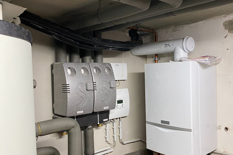 Hocheffiziente Wärmepumpe mit Warmwasserbereitung in Köln-Rodenkirchen
