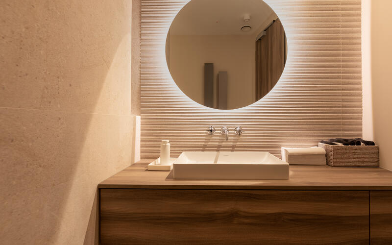 Ihr neues Badezimmer | Unsere Leistungen — Hinz - Fachbetrieb für Sanitär- und Heizungstechnik in Köln