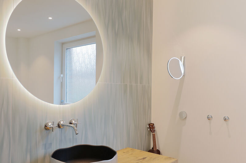 Familienbad mit Liebe zum Detail sowie passendem Gäste WC