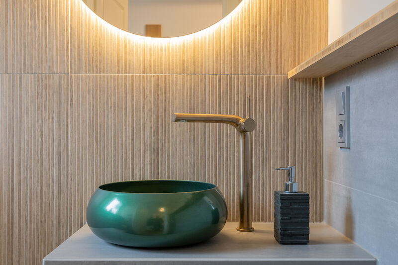 Familienbad mit Liebe zum Detail sowie passendem Gäste WC