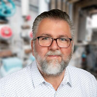 Ulrich Vitsch | Kundendienstannahme und Einkaufsleitung Ulrich Vitsch | Kundendienstannahme und Einkaufsleitung