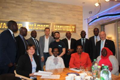 Besuch von Bildungsexperten aus Uganda